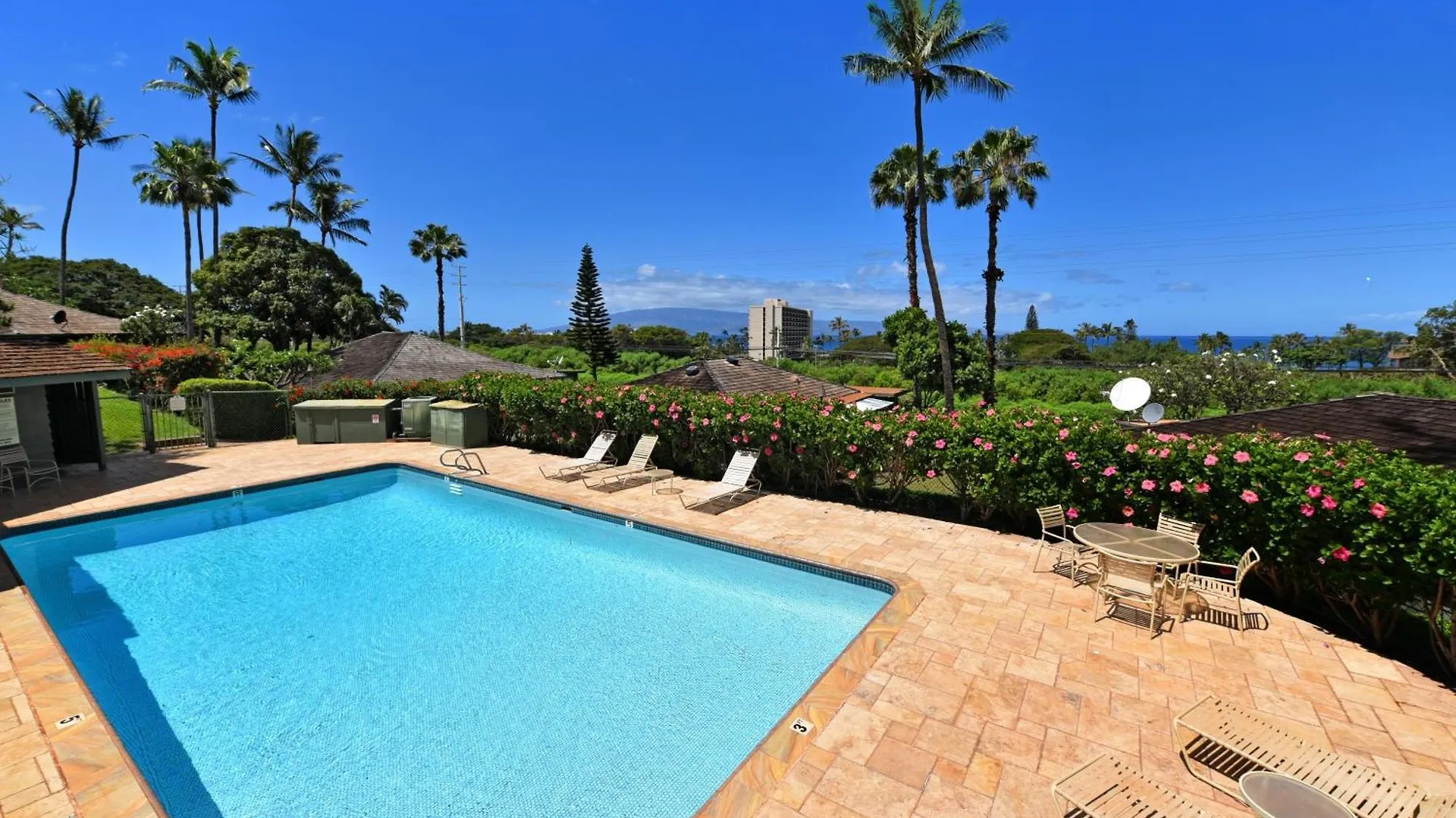 International Colony Club 16 Villa Lahaina United States